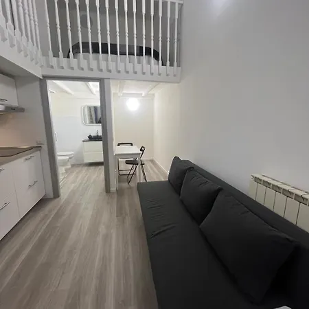 Bbqueen Loft Sui Navigli Lägenhet